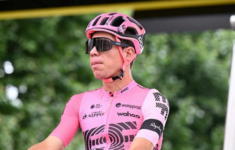 Route Rigoberto Uran Partira La Retraite Apr S Les Jo De Paris