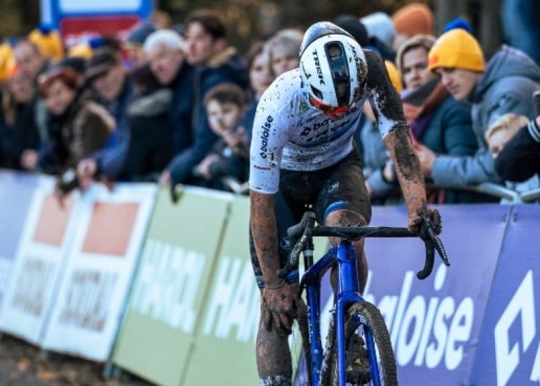 Cyclo Cross Cyclisme X O Trofee Thibau Nys Revient Sur Sa Chute