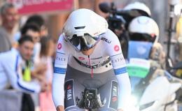 Tour d'Italie - Cian Uijtdebroeks : «J'ai déjà beaucoup progressé en chrono»