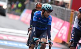 Tour d'Italie - Christian Scaroni quitte le Giro et son rêve de maillot Bleu