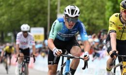 Tour de Suisse - Paul Lapeira : «Valentin Paret-Peintre m'a mis dans le rouge»