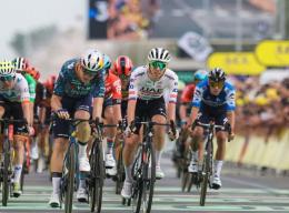 Tour de France - Tadej Pogacar : «Bardet... je pensais qu'on le rattraperait»