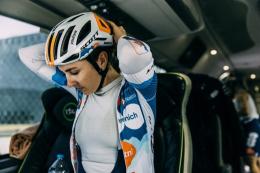 Tour d'Italie Femmes - La Team dsm-firmenich PostNL avec Juliette Labous