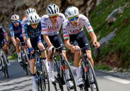 Tour de France - Joao Almeida : «Heureux d'avoir pu démolir la concurrence»