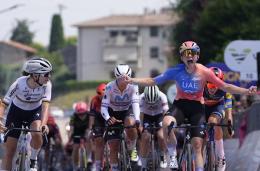 Tour d'Italie Femmes - Chiara Consonni domine Lotte Kopecky sur la 2e étape