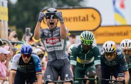 Tour de France - Jasper Philipsen lève (enfin) les bras sur la 10e étape