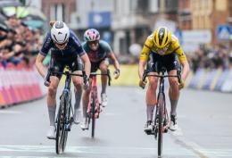 Tour de France Femmes - Puck Pieterse la 4e étape d'un rien devant Vollering