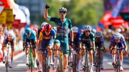 Tour d'Espagne - Wout Van Aert remporte la 7e étape... au bout du suspense