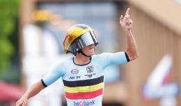 Route - Mondiaux - Evenepoel bat encore Ganna et garde son maillot arc-en-ciel