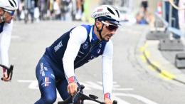 Route - Mondiaux - Chute, abandon et épaule déboîtée pour Julian Alaphilippe