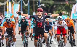 Tour de Langkawi - Le peloton a eu chaud... Arvid de Kleijn la 4e étape