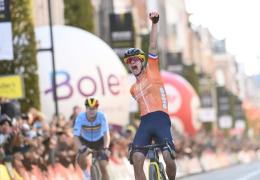 Gravel - Mondiaux - Marianne Vos championne du monde, Lotte Kopecky battue