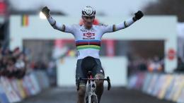 Coupe du Monde - Mathieu van der Poel s'impose encore... à Gavere