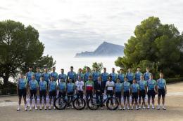 Route - L'effectif complet d'XDS Astana avec 30 coureurs... dont un Tricolore