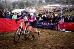 Superprestige - Zoe Bäckstedt : «Lucinda Brand a tellement de puissance...»